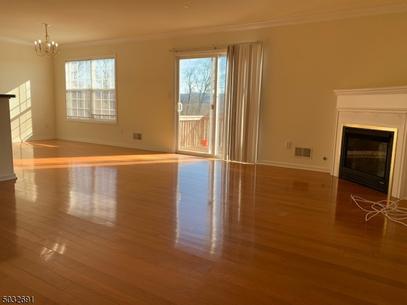 13 Kristen Court Hardyston NJ 07419