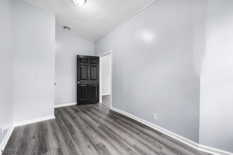 304 Ridgewood Avenue Newark NJ 07112