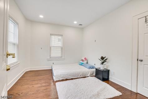 135 Conover Avenue Nutley NJ 07110