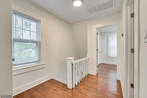 135 Conover Avenue Nutley NJ 07110