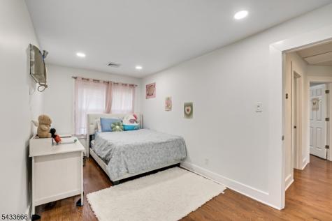 135 Conover Avenue Nutley NJ 07110