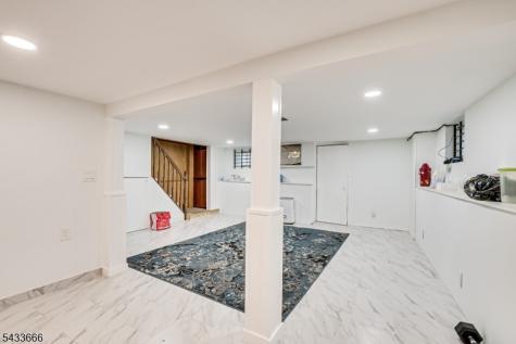 135 Conover Avenue Nutley NJ 07110