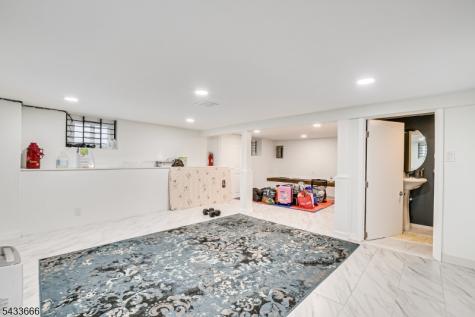 135 Conover Avenue Nutley NJ 07110