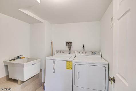 135 Conover Avenue Nutley NJ 07110