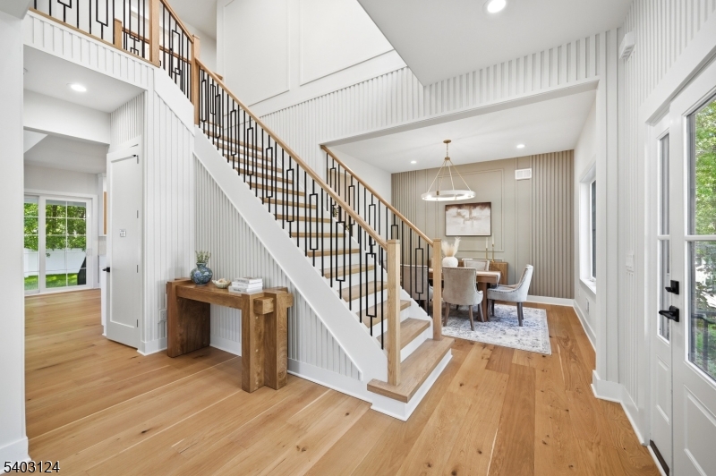 17 Arlington Drive Livingston NJ 07039