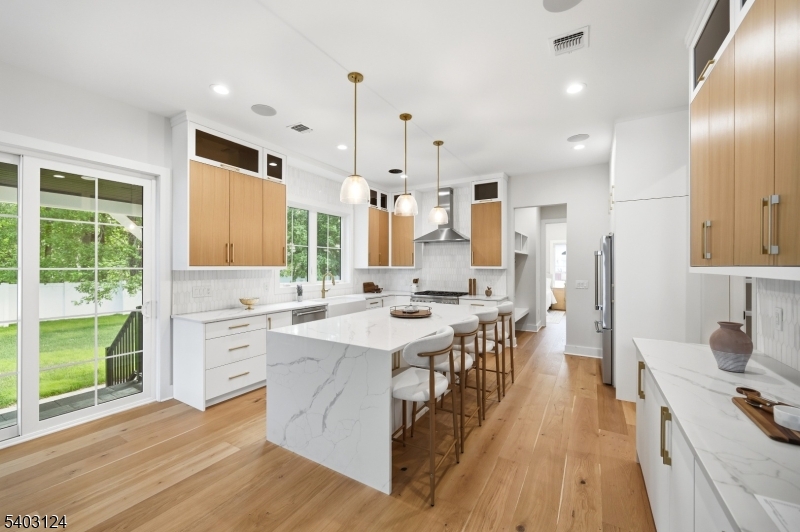 17 Arlington Drive Livingston NJ 07039