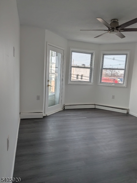 111 6TH Street Elizabeth NJ 07206