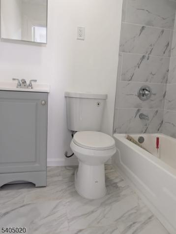 111 6TH Street Elizabeth NJ 07206