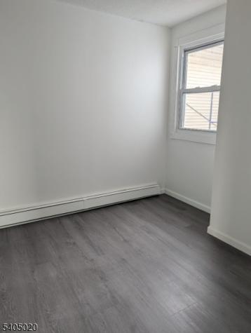 111 6TH Street Elizabeth NJ 07206