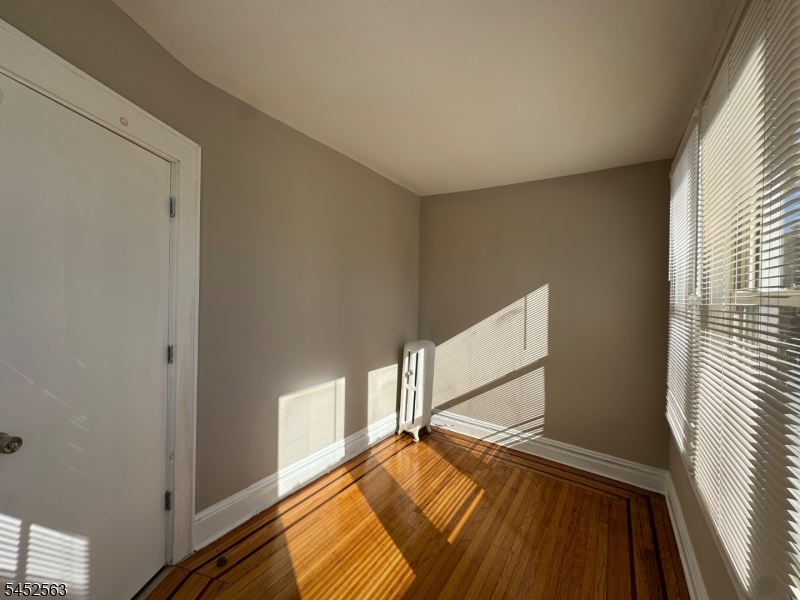 271 Davis Avenue Kearny NJ 07032