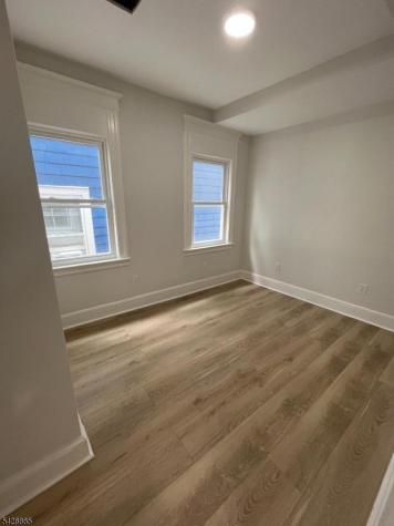 60 Hilton Ave Unit 2 Maplewood NJ 07040
