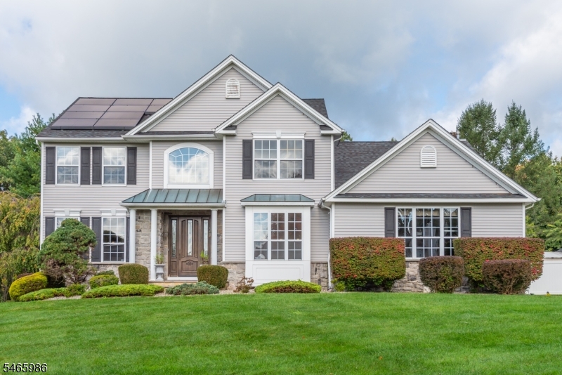 22 Saunders Lane Mount Olive NJ 07840