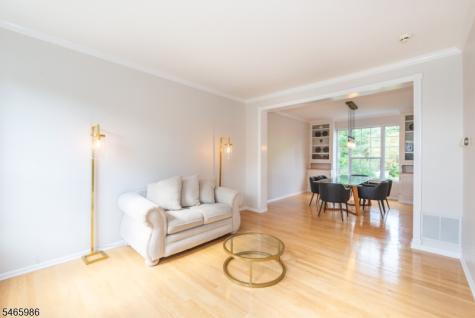 22 Saunders Lane Mount Olive NJ 07840