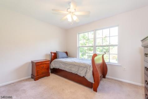 22 Saunders Lane Mount Olive NJ 07840
