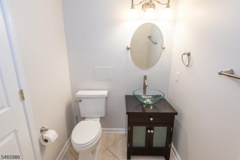 22 Saunders Lane Mount Olive NJ 07840