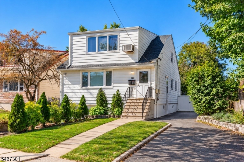 322 Broughton Avenue Bloomfield NJ 07003