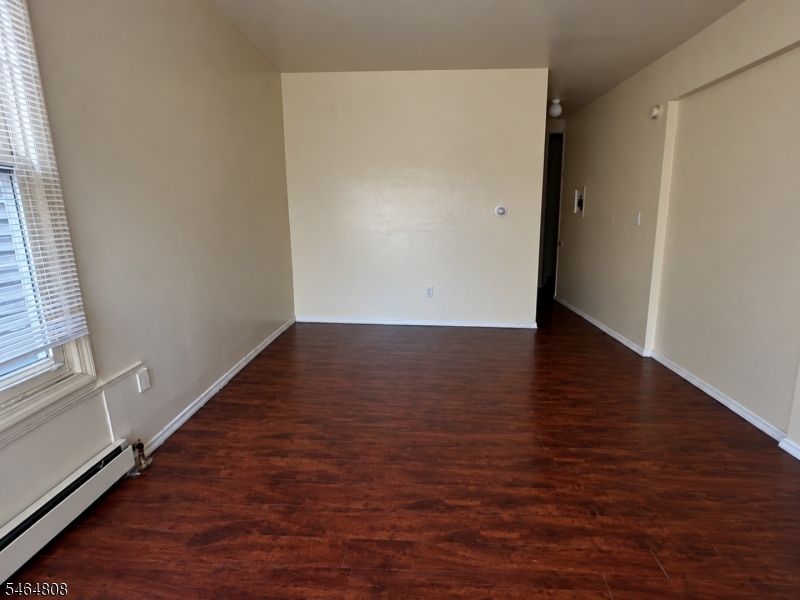 131 S 8th Street Newark NJ 07107