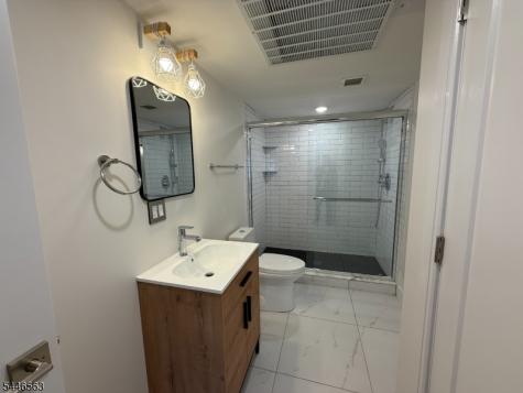 627 Valley Road Montclair NJ 07043