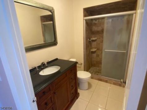 8 Stockton Court Parsippany-troy Hills NJ 07950