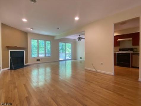 8 Stockton Court Parsippany-troy Hills NJ 07950