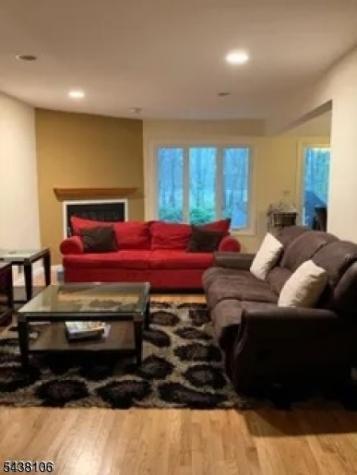 8 Stockton Court Parsippany-troy Hills NJ 07950