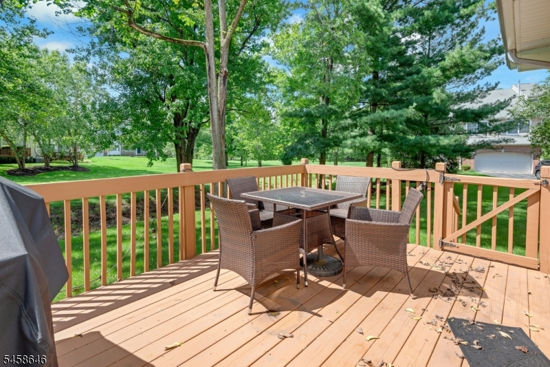 16 Mcmanus Court West Orange NJ 07052