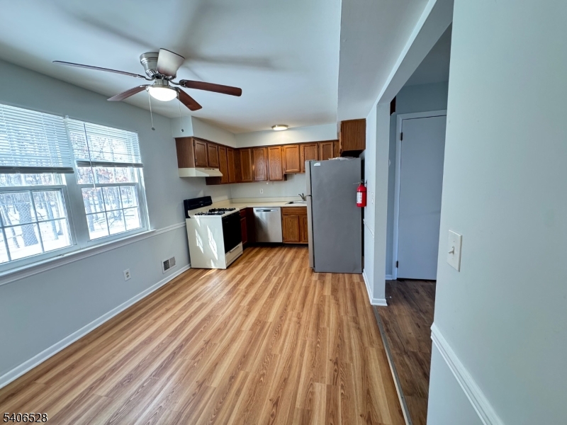 15 Hanover Square Middlesex NJ 08846