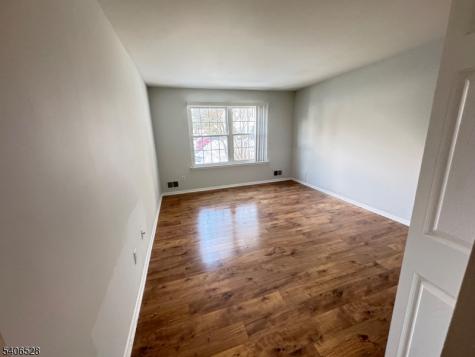 15 Hanover Square Middlesex NJ 08846