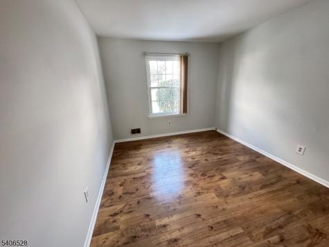 15 Hanover Square Middlesex NJ 08846