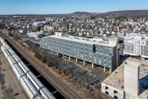 18 W Main Street Bound Brook NJ 08805