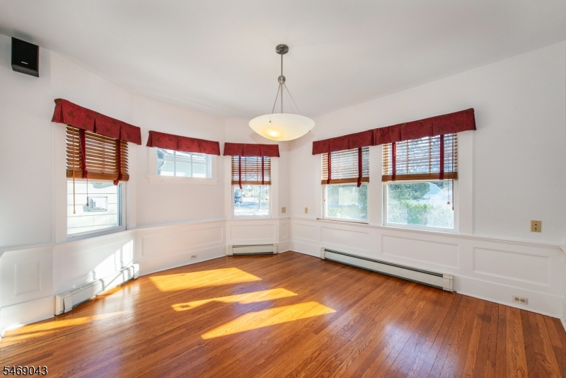 746 Valley Road Montclair NJ 07043