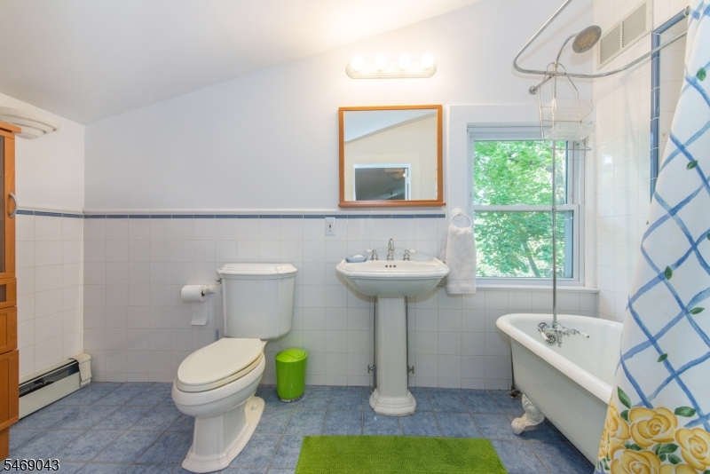 746 Valley Road Montclair NJ 07043