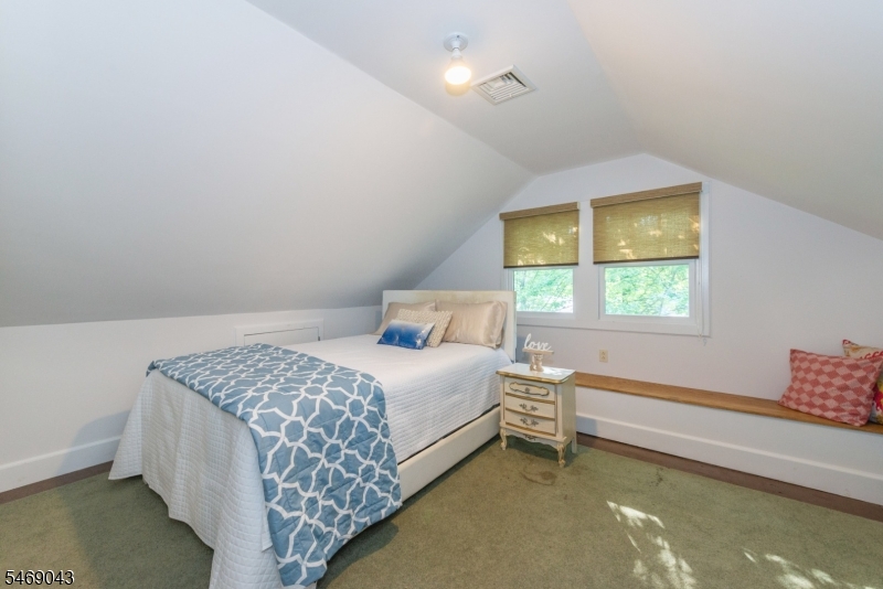 746 Valley Road Montclair NJ 07043