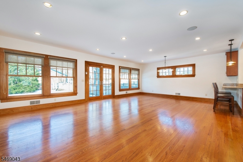 746 Valley Road Montclair NJ 07043