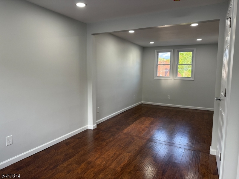 584 Pompton Avenue Cedar Grove NJ 07009