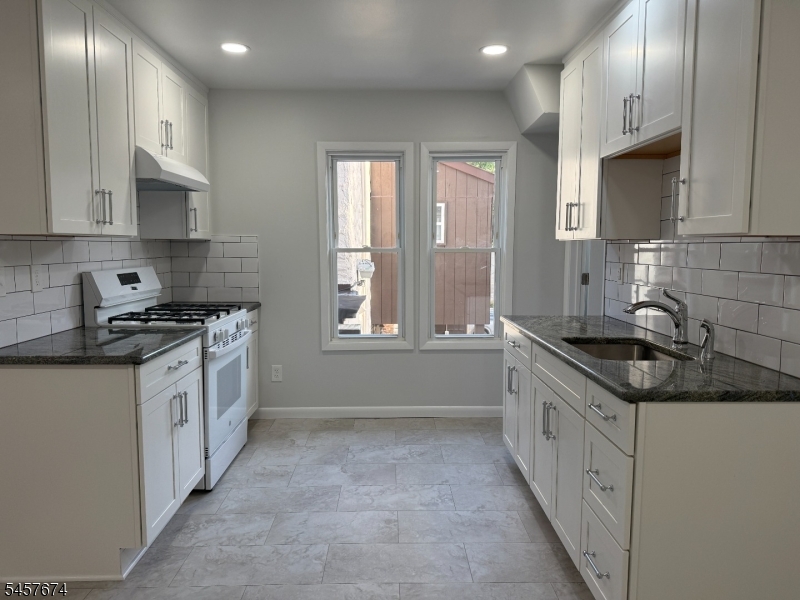 584 Pompton Avenue Cedar Grove NJ 07009