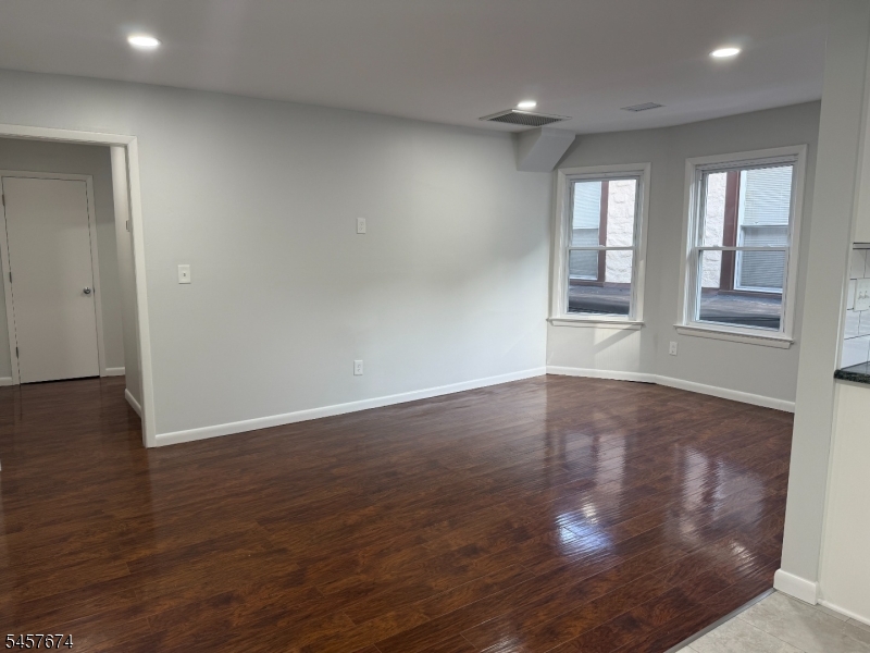 584 Pompton Avenue Cedar Grove NJ 07009