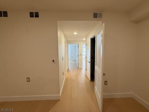 627 Valley Road Montclair NJ 07043