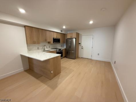 627 Valley Road Montclair NJ 07043