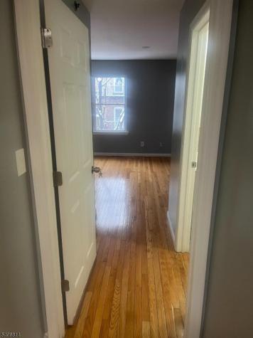 710 27TH Street Union NJ 07087