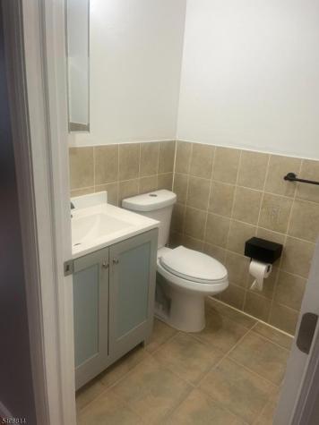 710 27TH Street Union NJ 07087