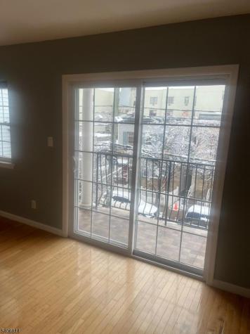 710 27TH Street Union NJ 07087