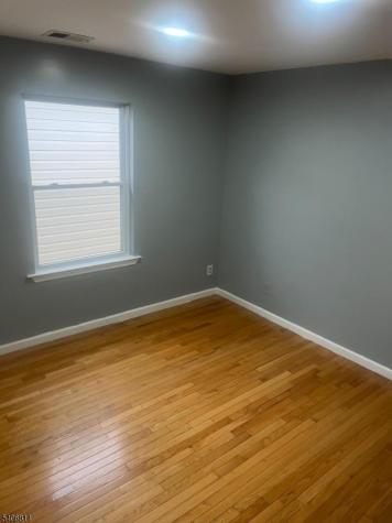 710 27TH Street Union NJ 07087