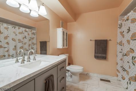 105 Alexandria Way Bernards NJ 07920