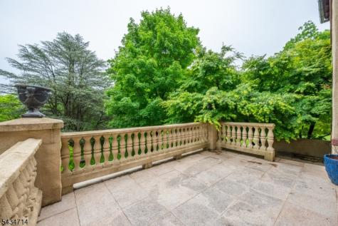 50 Rock Spring Road West Orange NJ 07052
