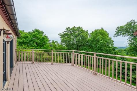 50 Rock Spring Road West Orange NJ 07052