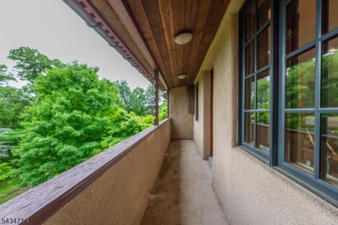 50 Rock Spring Road West Orange NJ 07052