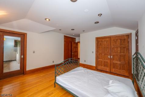 50 Rock Spring Road West Orange NJ 07052