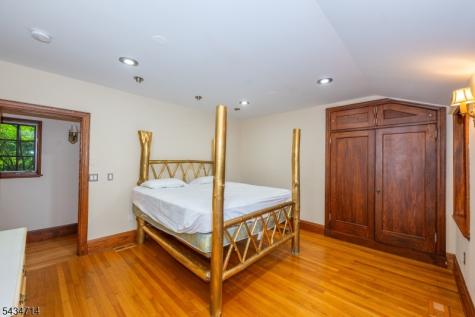 50 Rock Spring Road West Orange NJ 07052