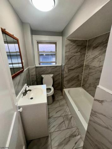 9 Rosedale Ave Unit 2 Montclair NJ 07042